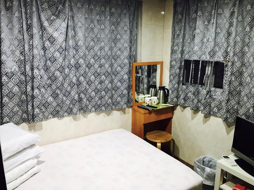 Chi Shing Hostel Hong Kong Extérieur photo